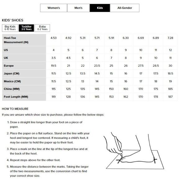 UGG Kids Slippers in Vibrant Pink - Picture 9 of 9